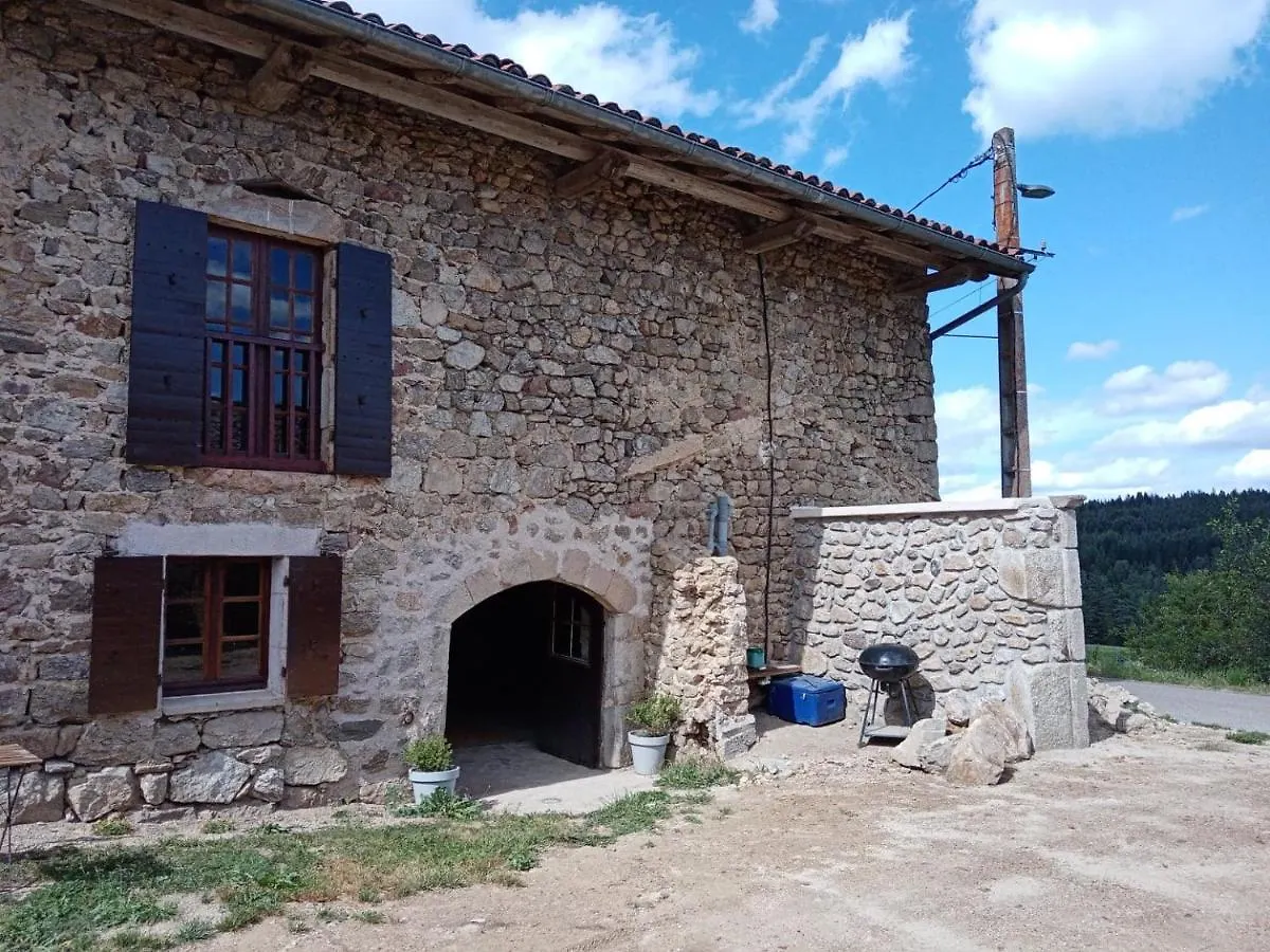 Les Chambres De Solol Felines Bed & Breakfast